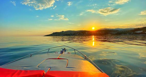 Aperitivo al tramonto