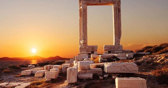 NAXOS MYTHOLOGY TOUR