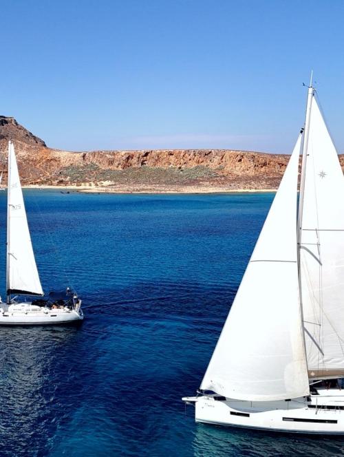 Boat Stella and Electra Sailing 