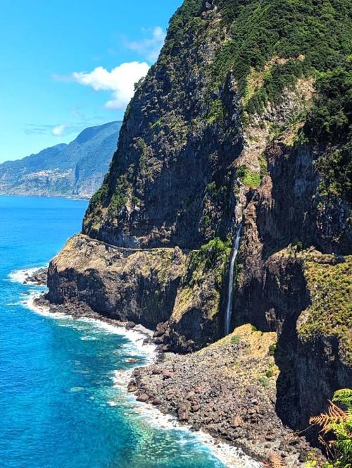Bride's Veil Waterfall, Seixal