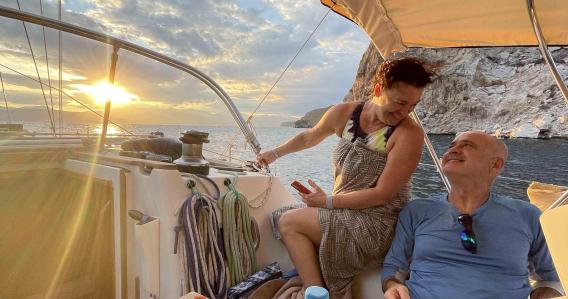 Half Day Sailing Cruise with Local Treats • Private