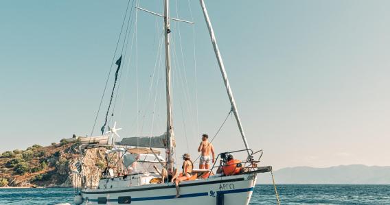 Half Day Sailing Cruise with Local Treats • Semi-Private