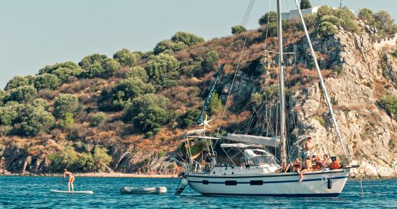 Half Day Sailing Cruise with Local Treats • Semi-Private