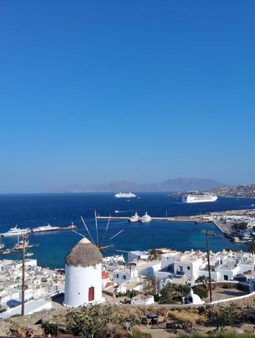 Boni's Windmill,Mykonos Town Greece