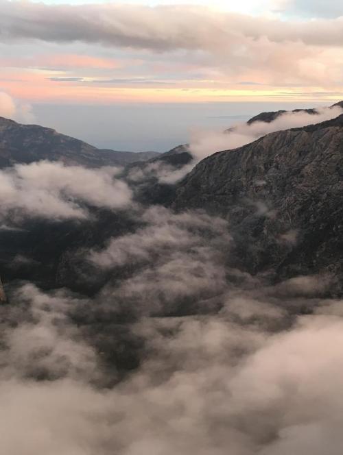 White Mountains Hiking Tour in Chaniahttps://captainbook.s3.eu-south-1.amazonaws.com/tenantproper-cretan-guide/App/Models/ProductAttachment/000/000/203/media/original/IMG_5351.jpg